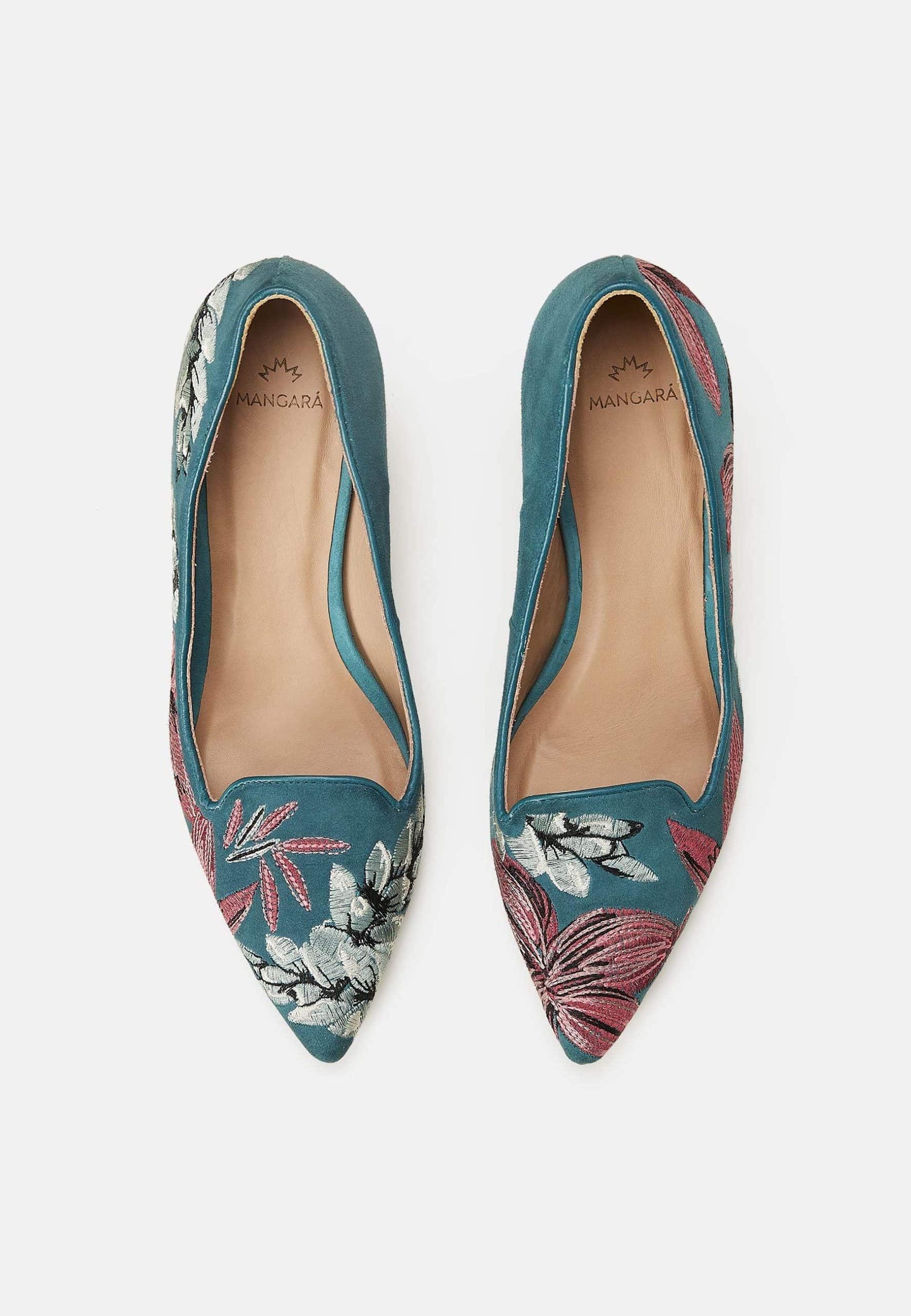 Mangará Ipê Genuine Leather Kitten Pumps