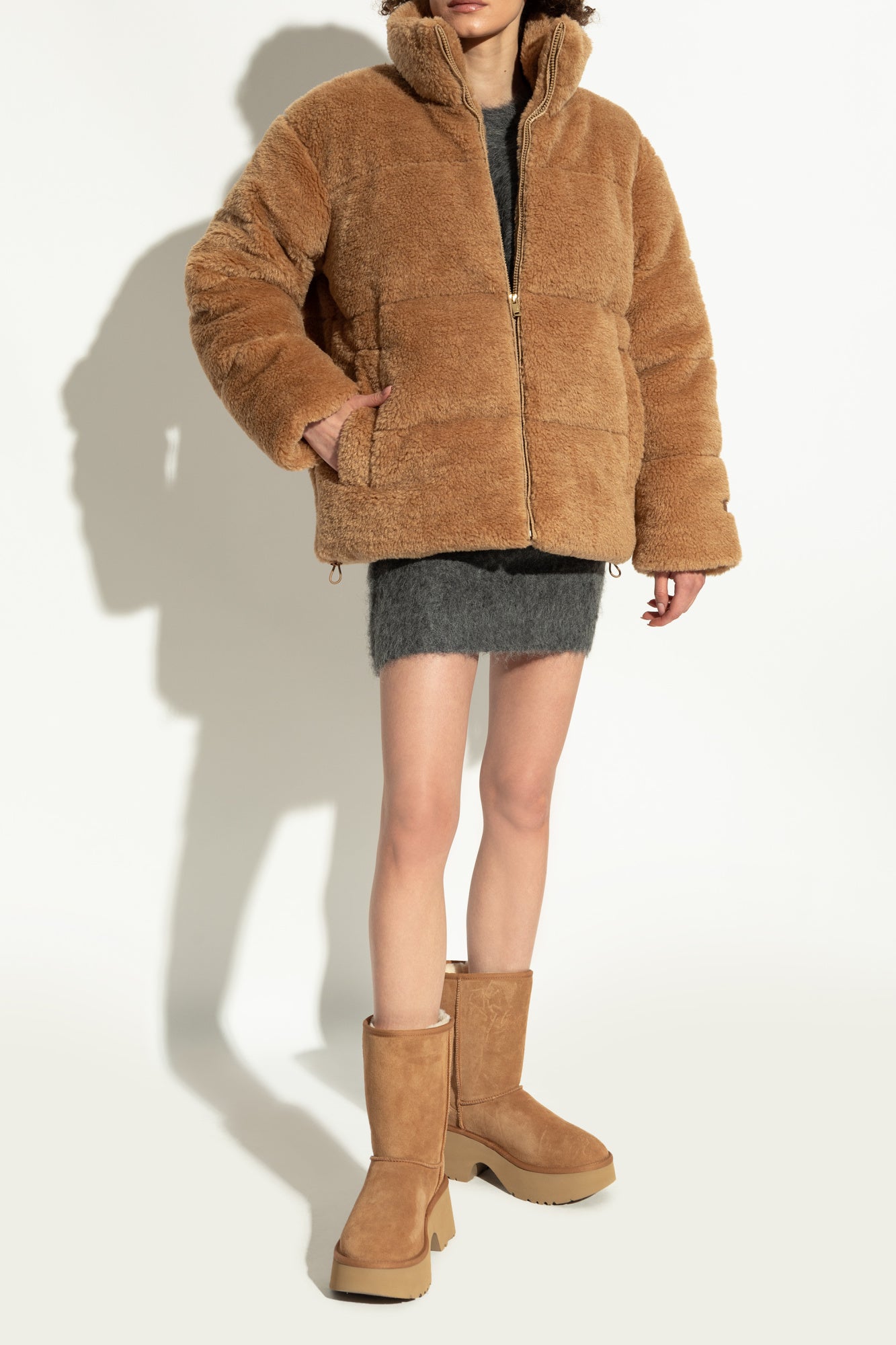 UGG Classic Short New Heights (Beige)