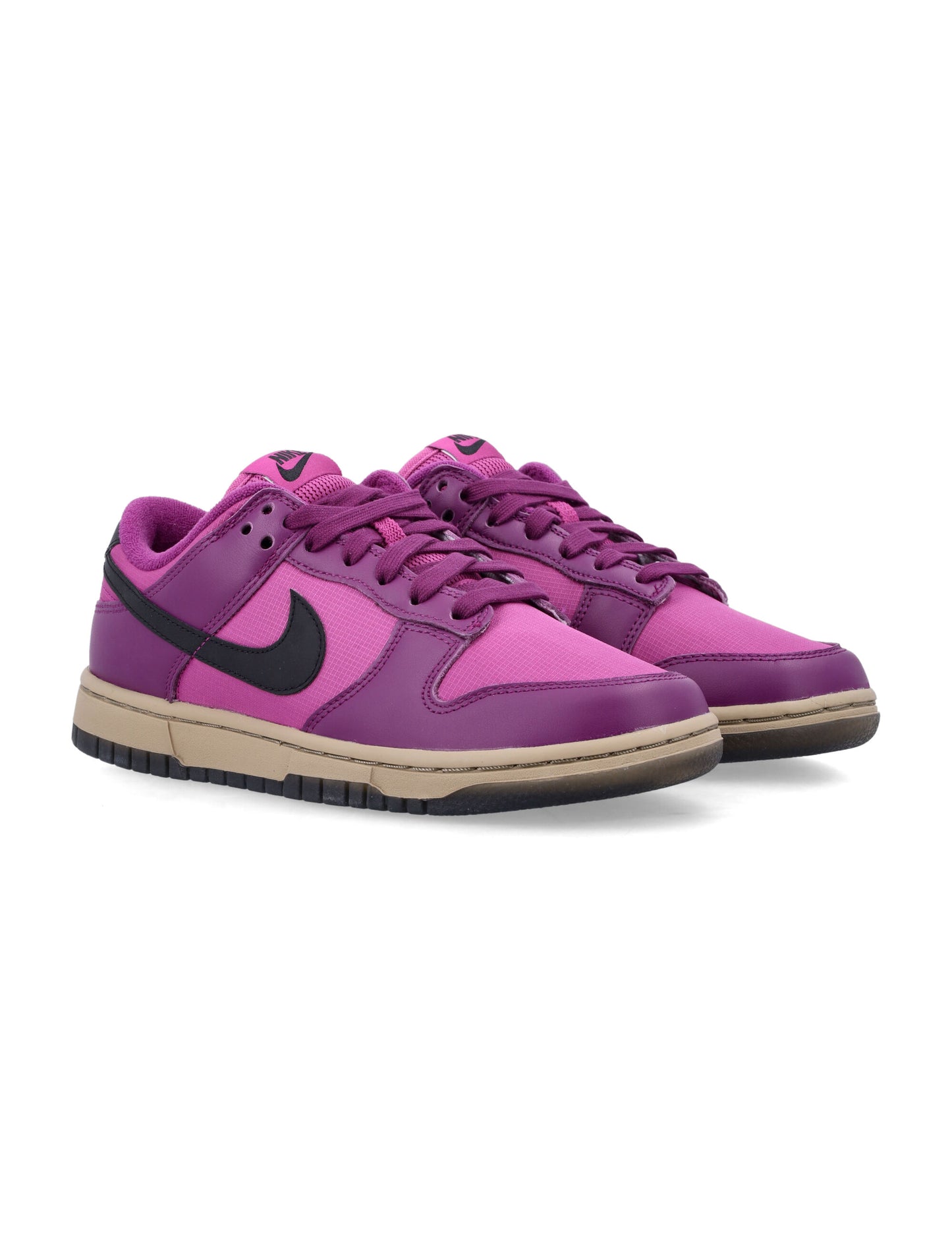 NIKE Women's Low Dunk Viotech Sneakers (4308220)