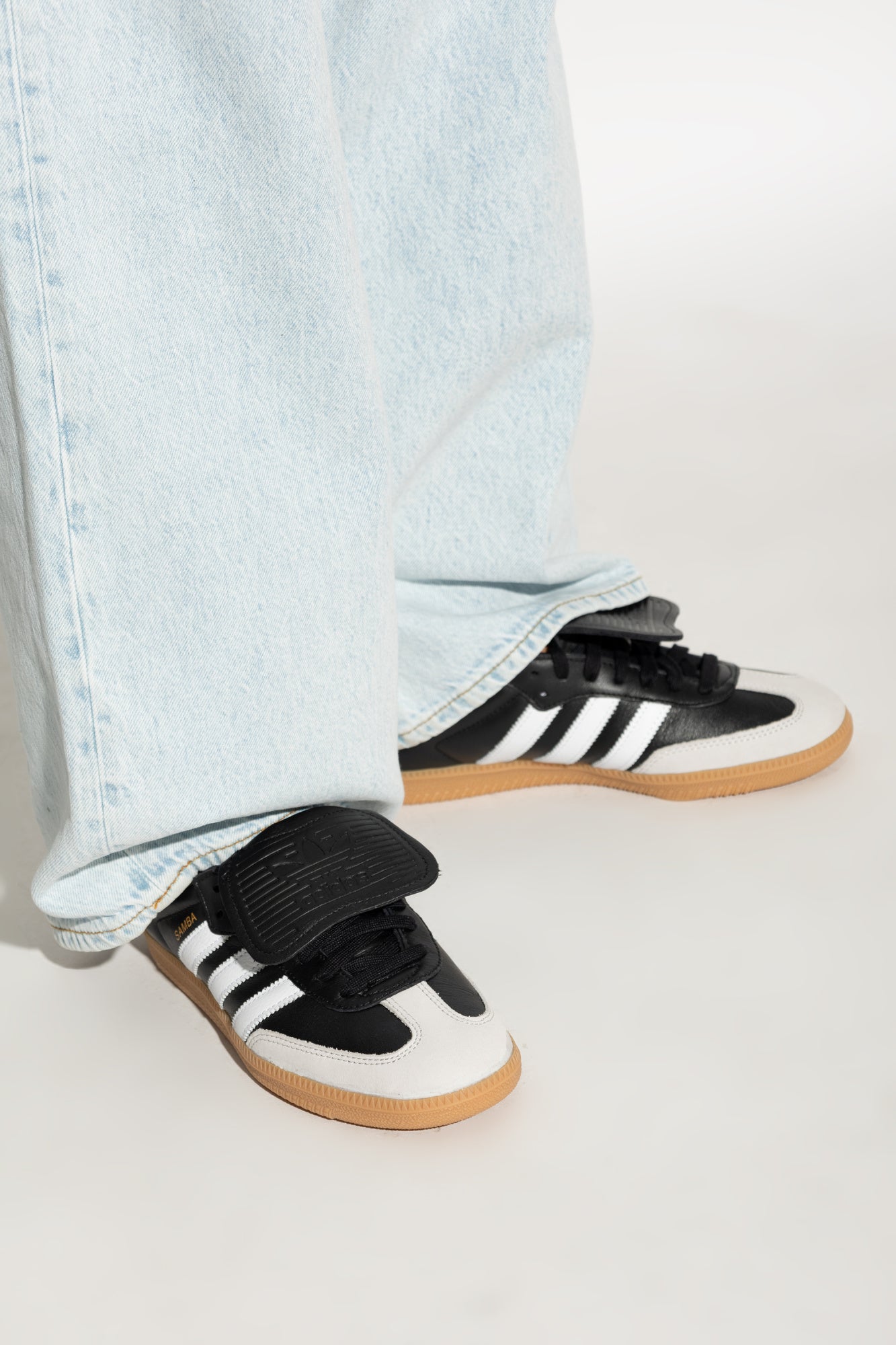 ADIDAS Original Long Tongue SAMBA Sneakers