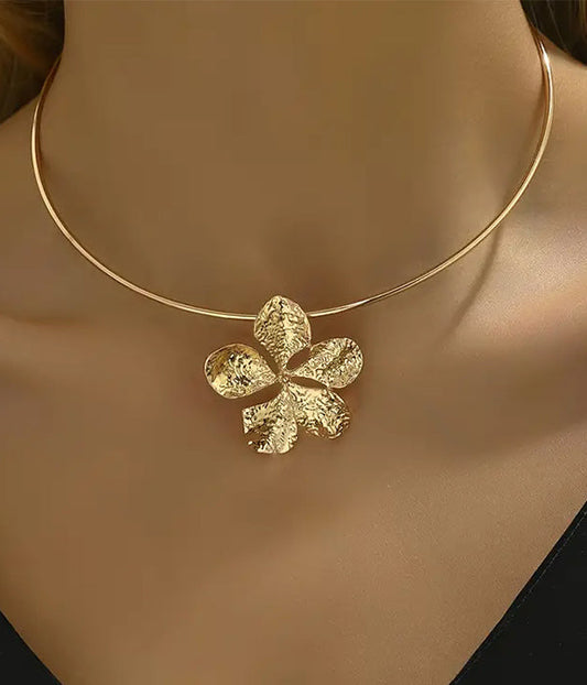 Gold-Tone Single Flower Collar